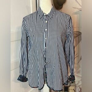 ANTHROPOLOGY HOLDING HORSES BUTTON UP LONG SLEEVE TOP SZ SM CONVERTS TO TIE